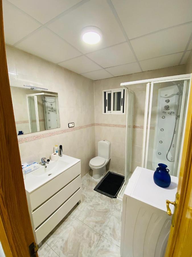 Alex Apartments Μπένιντορμ Εξωτερικό φωτογραφία